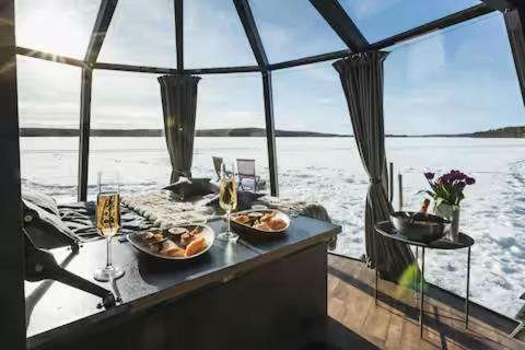 Skyfire Village Igloos Ροβανιέμι Εξωτερικό φωτογραφία